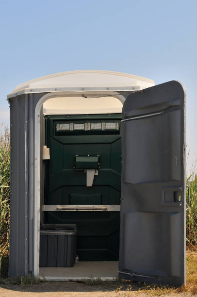 Best Sanitation services for porta potties  in New Cassel, NY